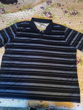 Reebok Mens Navy and Light Blue Striped Polo Shirt And Cargo Sweat Pants. Both